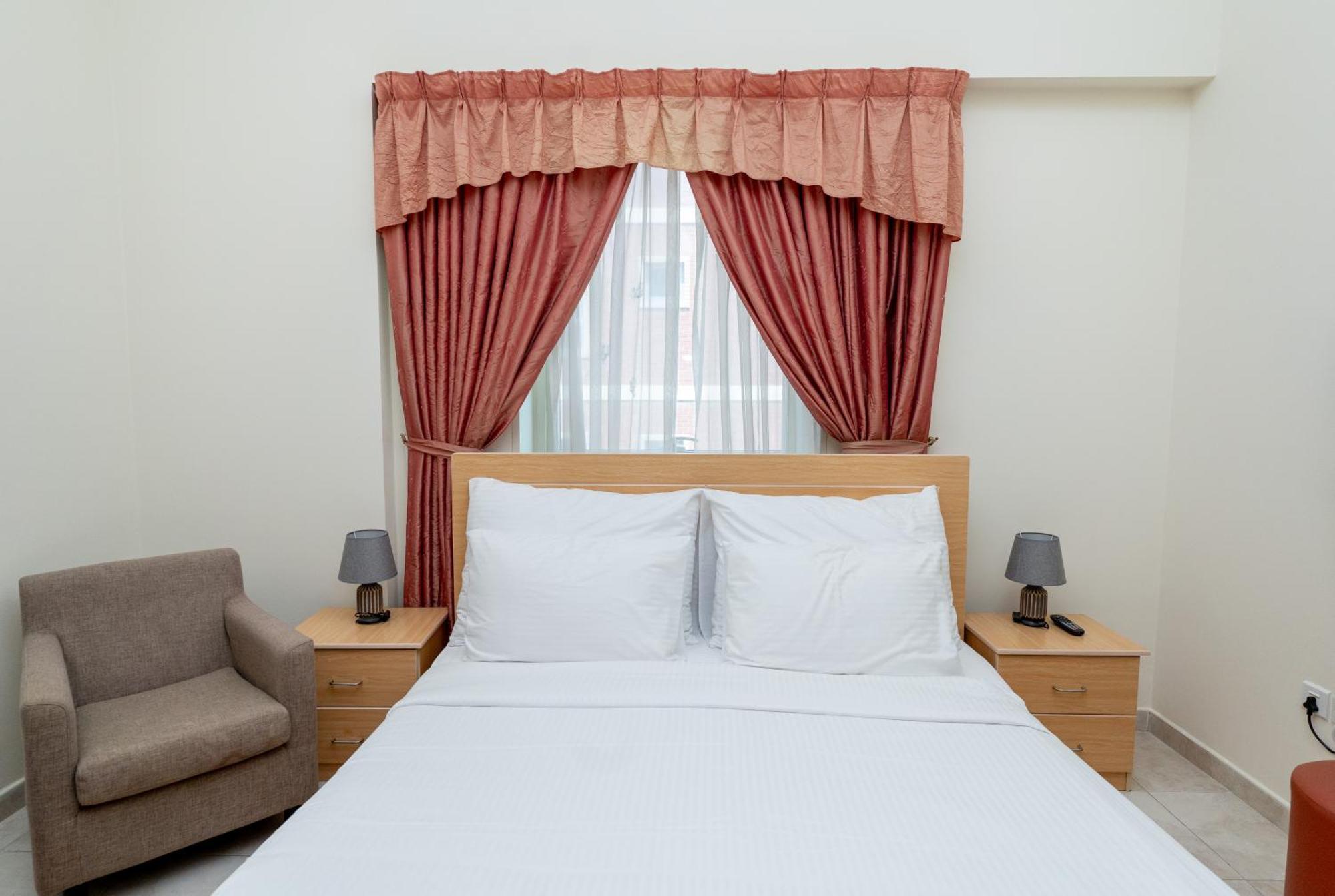 Al Raya Hotel Apartments Dubaï Extérieur photo